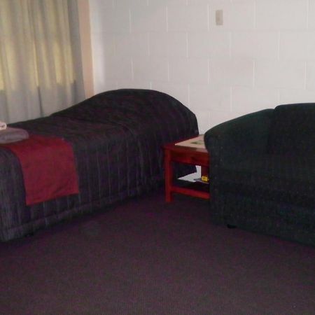 Rangiora Lodge Motel Екстер'єр фото