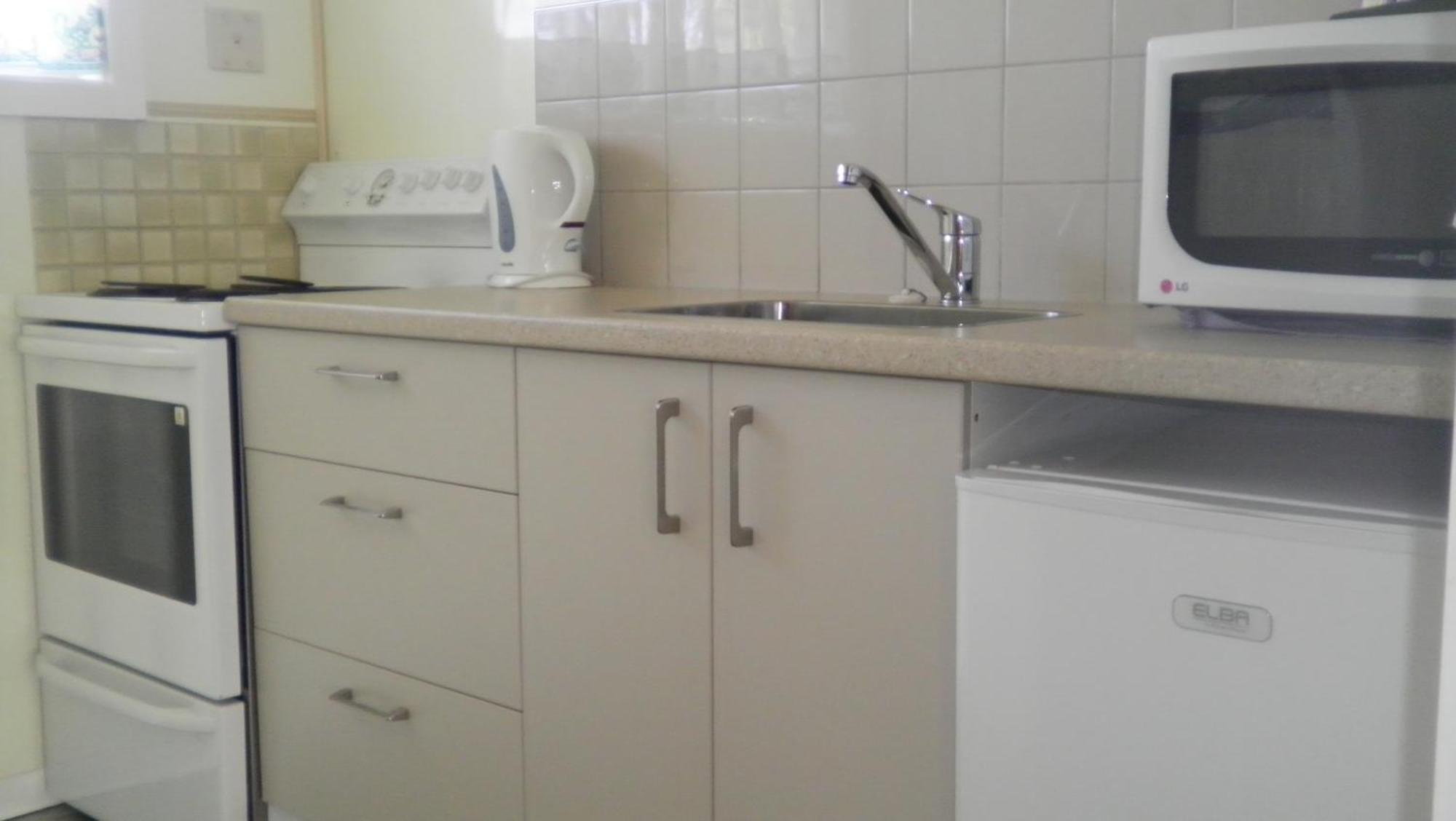 Rangiora Lodge Motel Екстер'єр фото