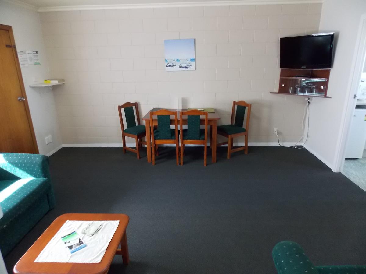 Rangiora Lodge Motel Екстер'єр фото