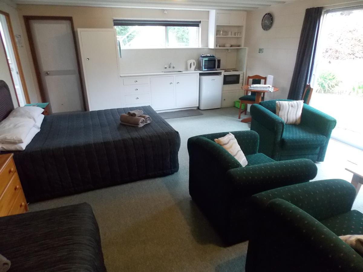 Rangiora Lodge Motel Екстер'єр фото