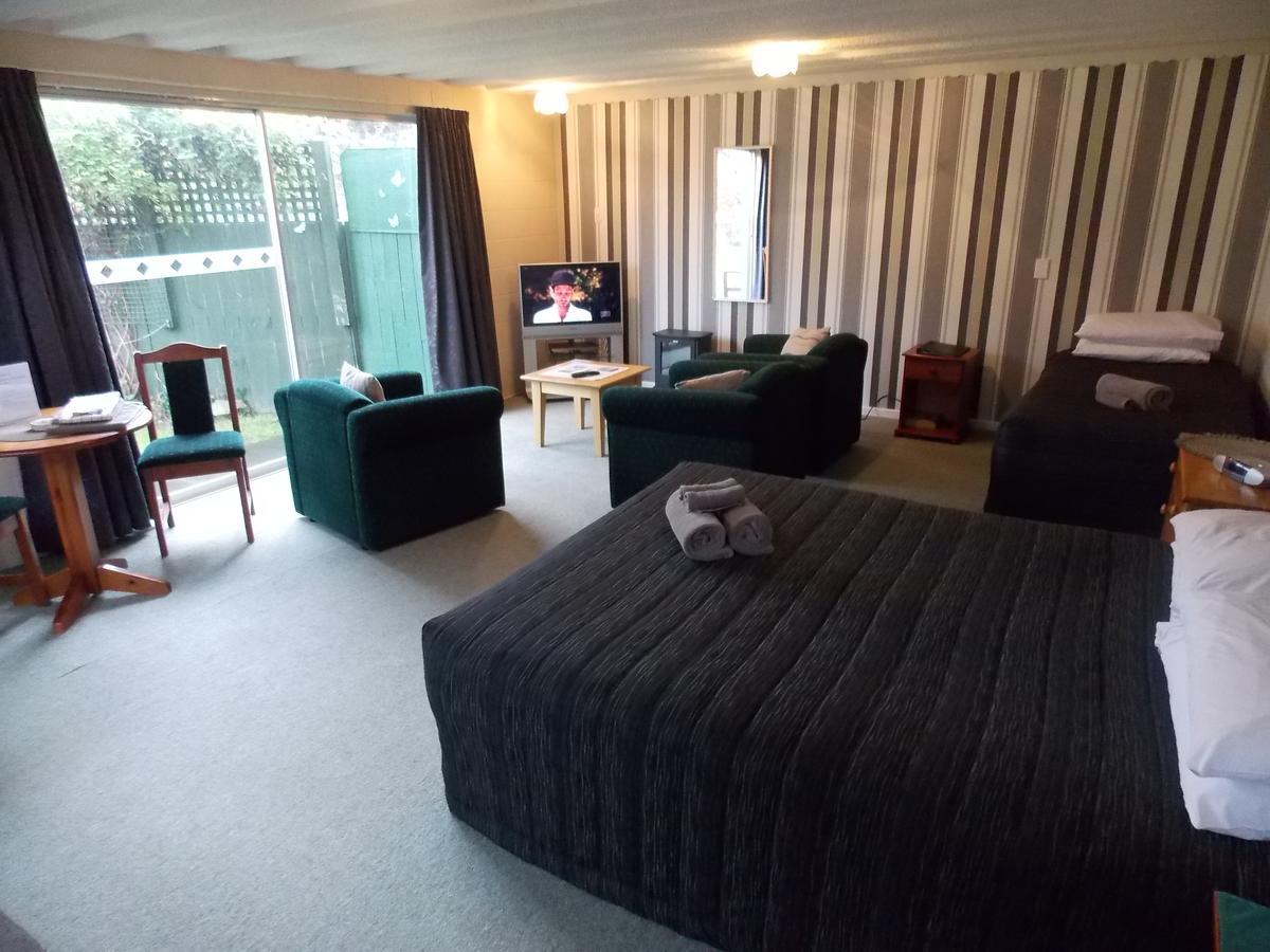 Rangiora Lodge Motel Екстер'єр фото