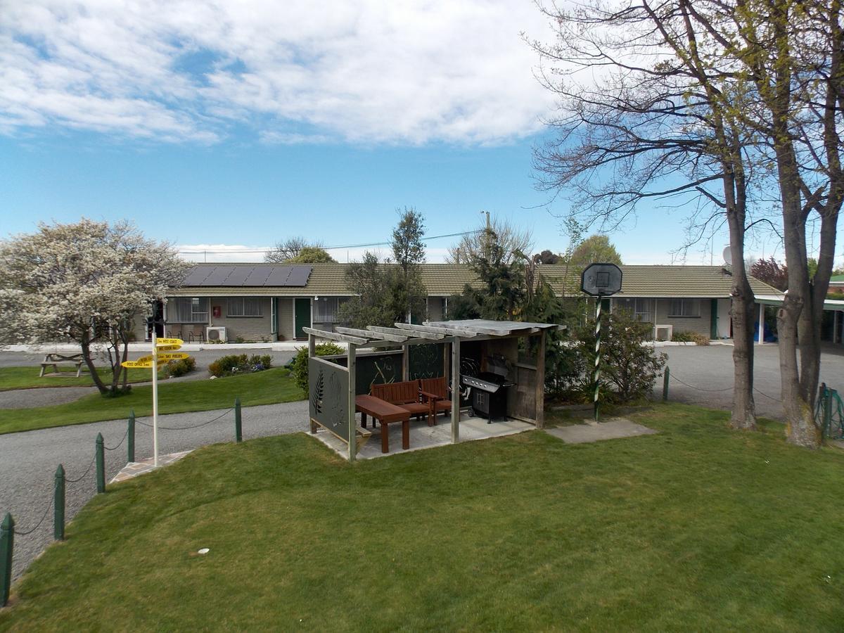 Rangiora Lodge Motel Екстер'єр фото